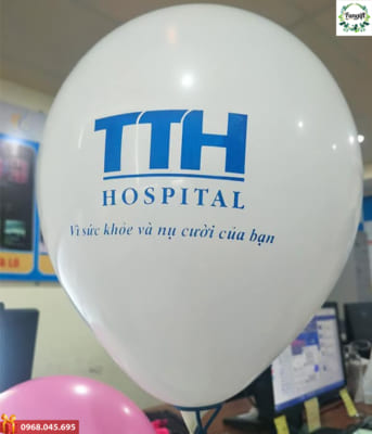 In bóng bay tại Hà Nội