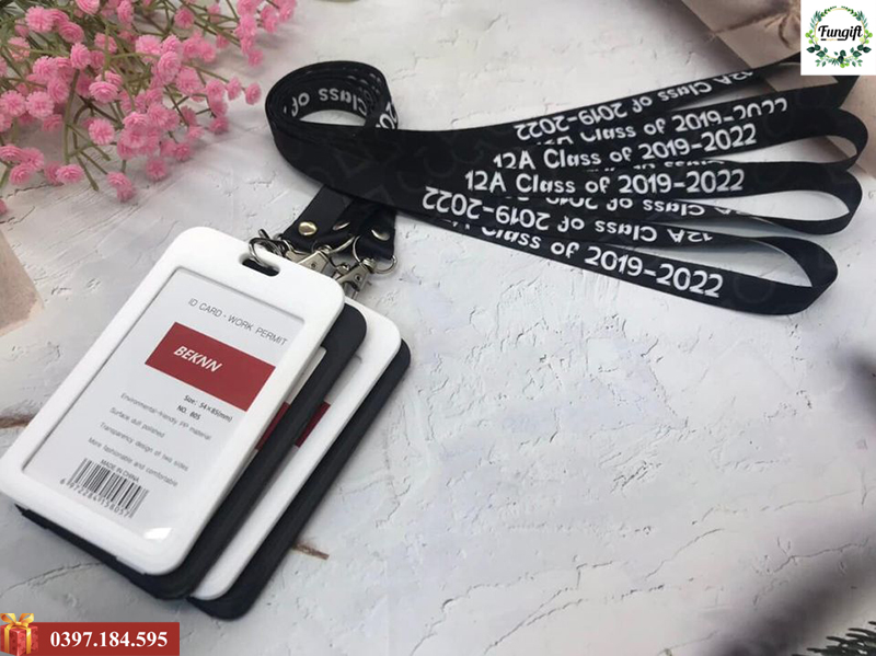 In dây đeo thẻ theo yêu cầu