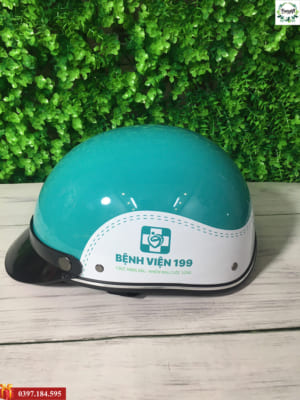 In logo lên nón bảo hiểm