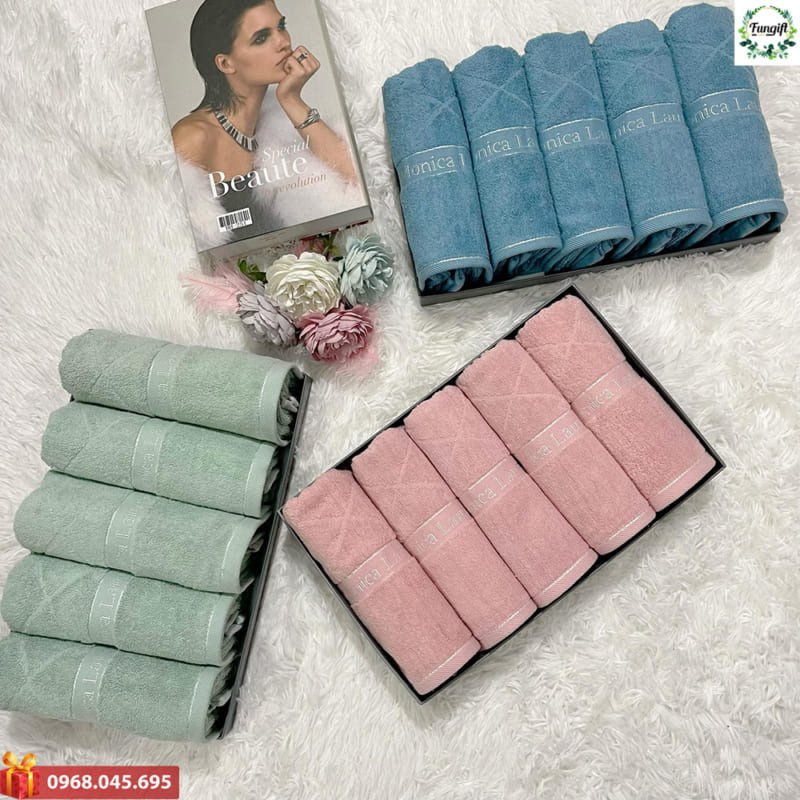 Khăn khách sạn thêu logo