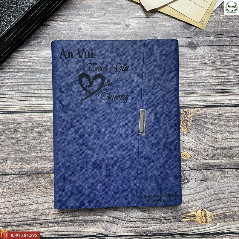 Sổ bìa giả da gáy còng