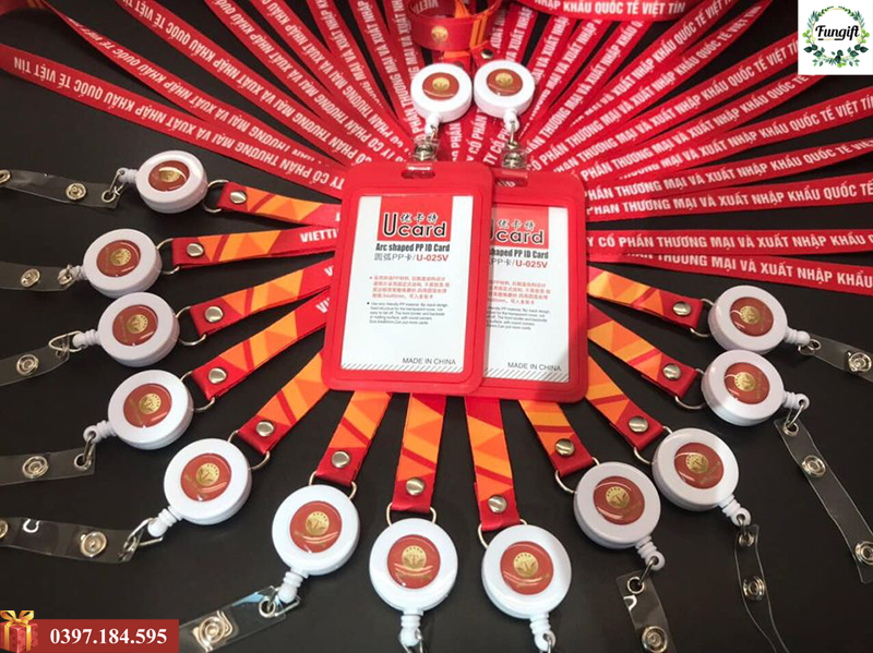 Xưởng in dây đeo thẻ nhân viên