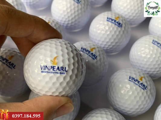 In logo bóng golf làm quà tặng