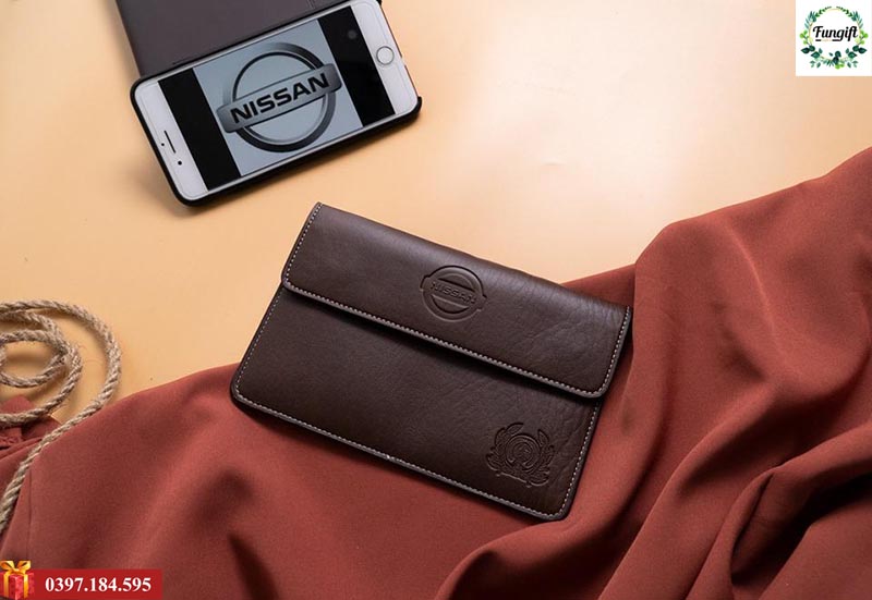 Túi da đựng giấy tờ ô tô