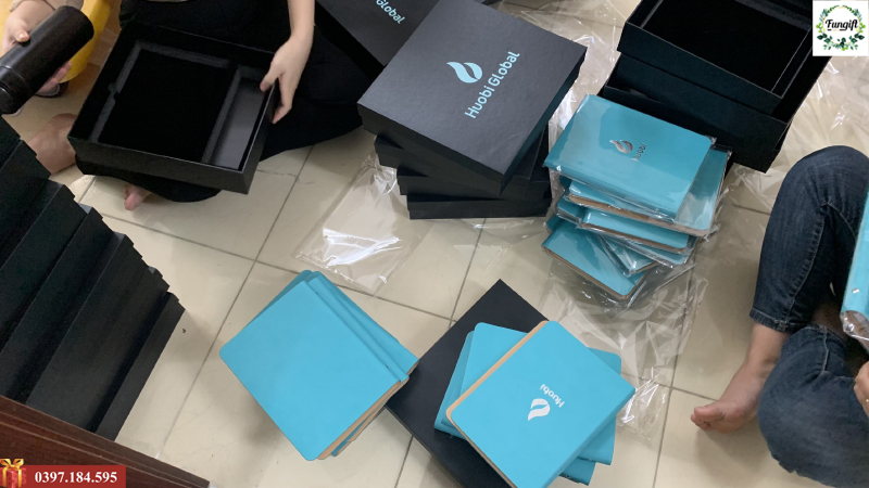 Bộ quà tặng doanh nghiệp cho khách hàng