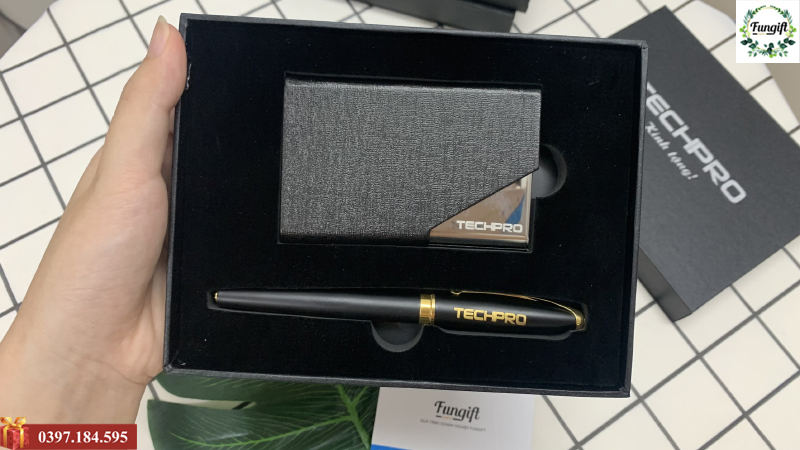 Bộ quà tặng khách hàng 