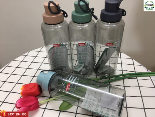 In bình nước nhựa theo yêu cầu