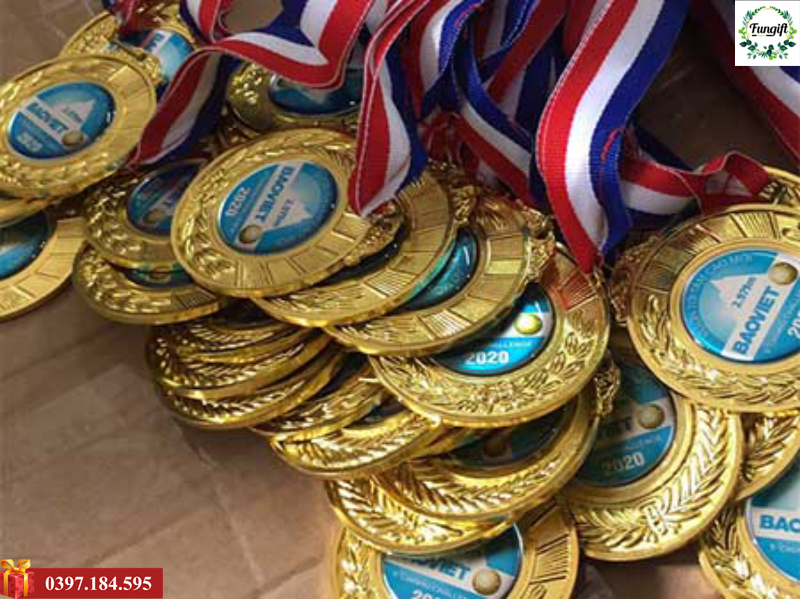 Làm huy chương theo yêu cầu Hà Nội
