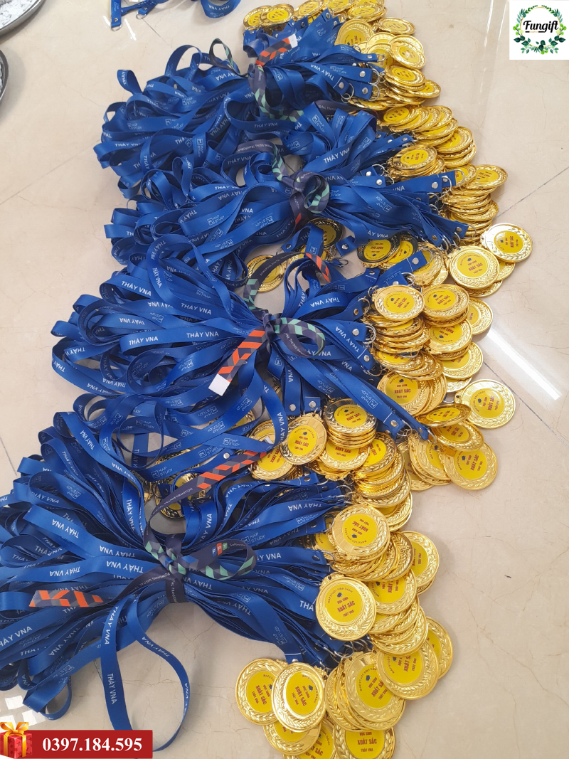 Sản xuất huy chương giá rẻ