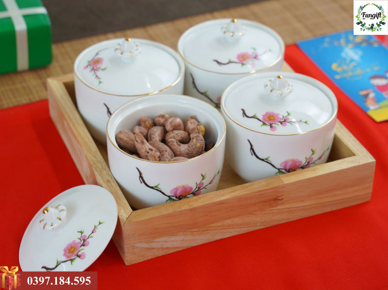 Khay đựng bánh kẹo