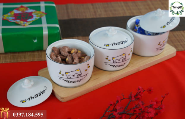 Khay mứt sứ in logo