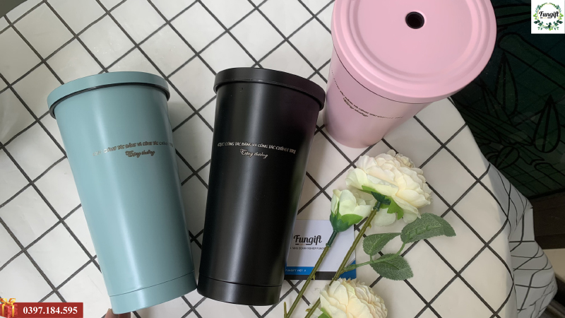 Ly giữ nhiệt khắc chữ theo yêu cầu