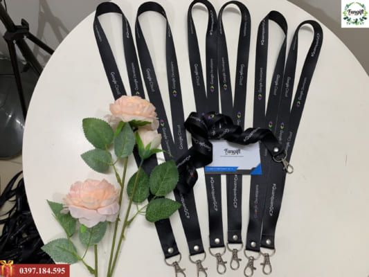 Dây đeo thẻ nhân viên