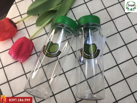In bình nước nhựa theo yêu cầu