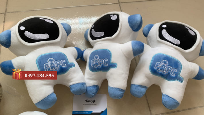 Gấu bông phi hành gia