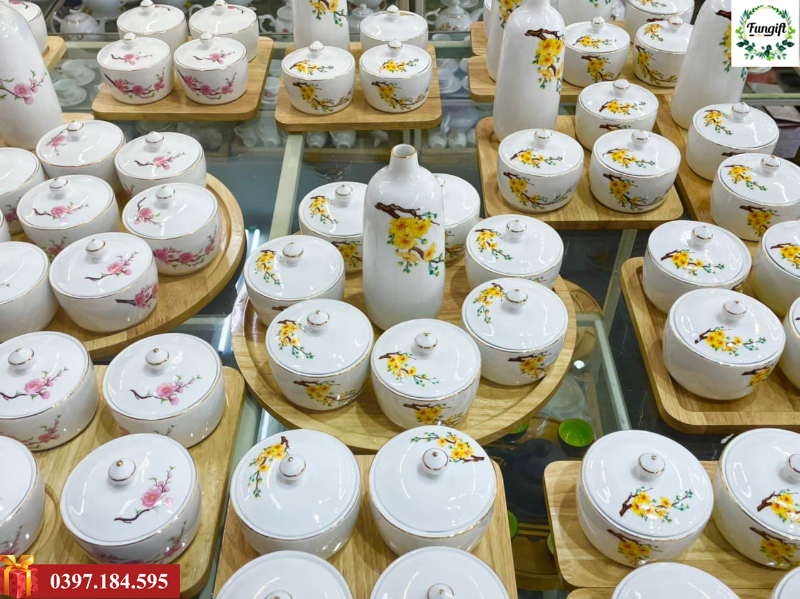 Hộp đựng bánh kẹo mứt tết giá rẻ