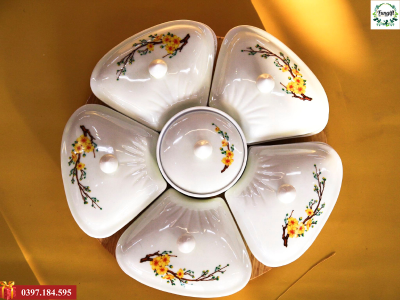 Khay đựng bánh kẹo mứt bằng sứ