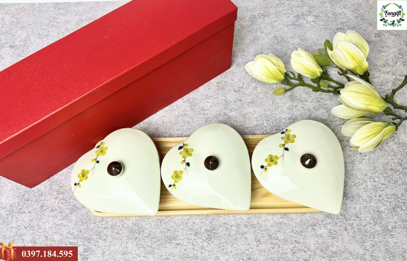 Khay đựng mứt tết