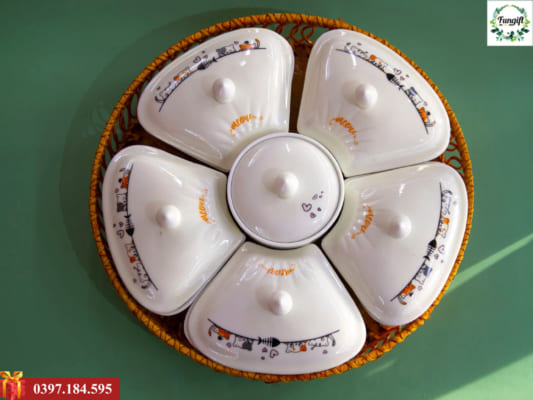 Khay mứt sứ in logo