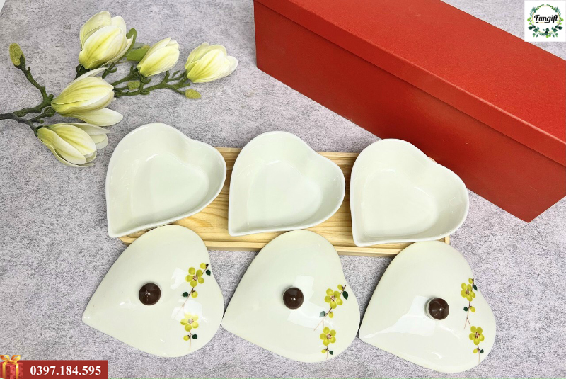Khay sứ đựng bánh kẹo tết