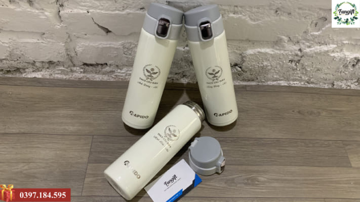 Bình giữ nhiệt khắc logo giá sỉ