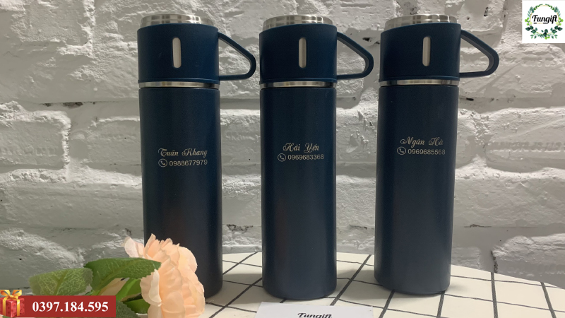 Bình giữ nhiệt khắc logo giá sỉ