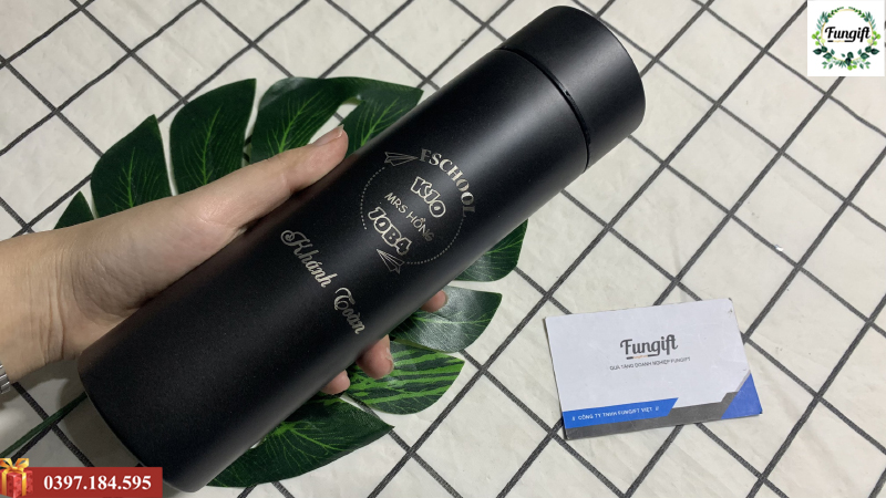 Bình giữ nhiệt khắc tên Hà Nội