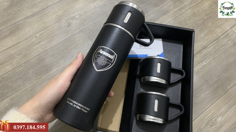 Bình giữ nhiệt quà tặng khắc logo