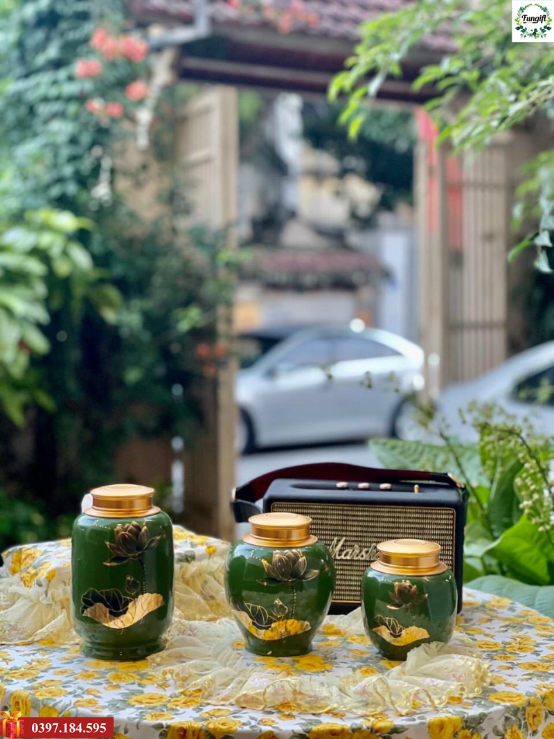 Hộp đựng trà gốm sứ Bát Tràng