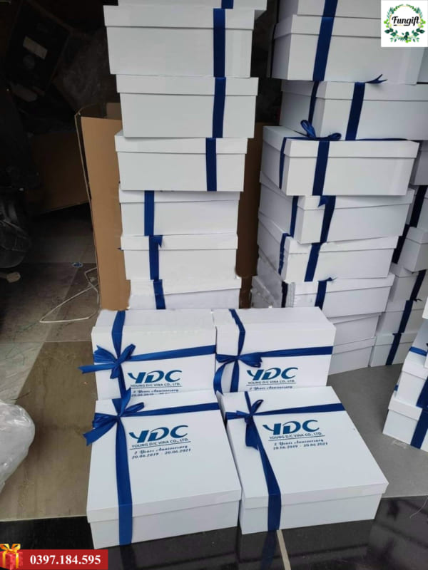 Hộp khăn quà tặng giá rẻ