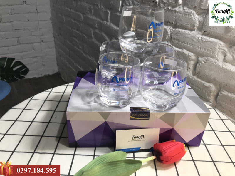 In ly thủy tinh giá rẻ