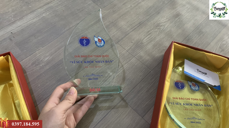 Kỷ niệm chương Hà Nội