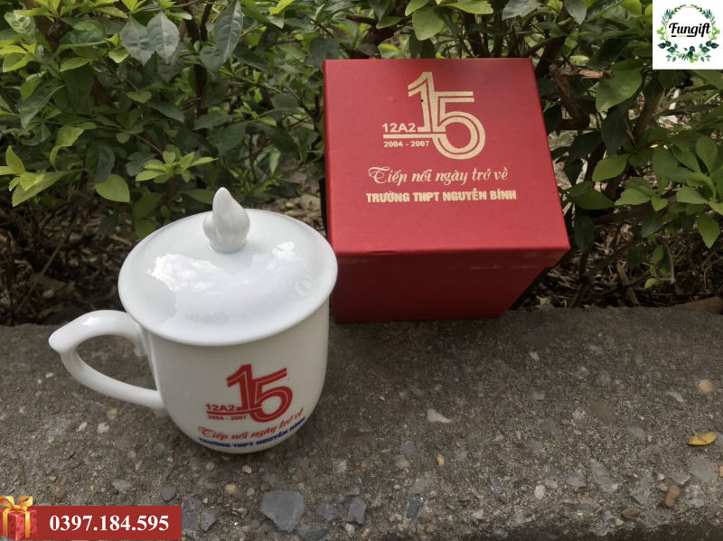 Ly sứ ngọn lửa có nắp