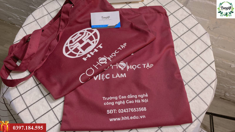 Túi vải canvas màu đỏ in logo