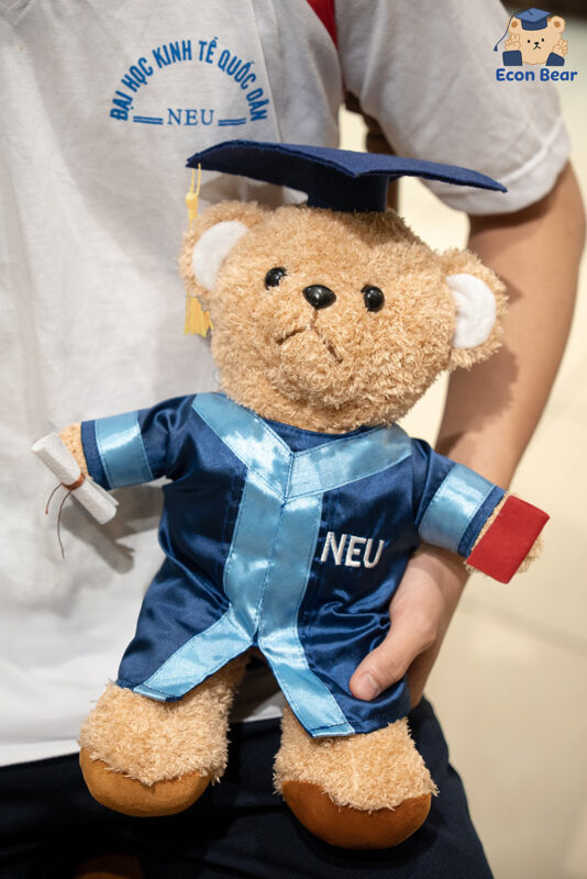 Gấu bông cử nhân Đại học