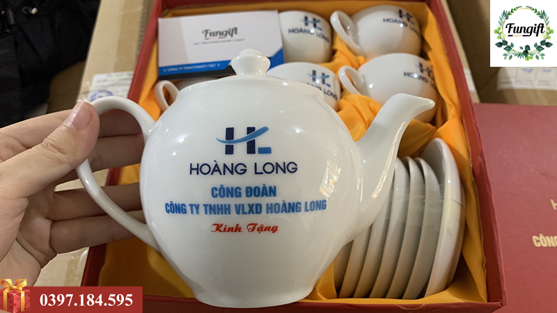 Ấm trà in logo giá rẻ