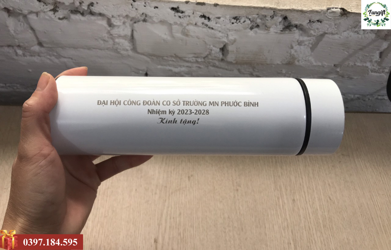 Bình giữ nhiệt làm quà tặng