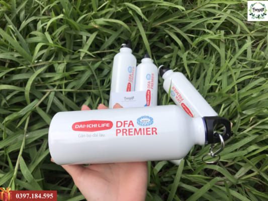 Bình nước in hình theo yêu cầu