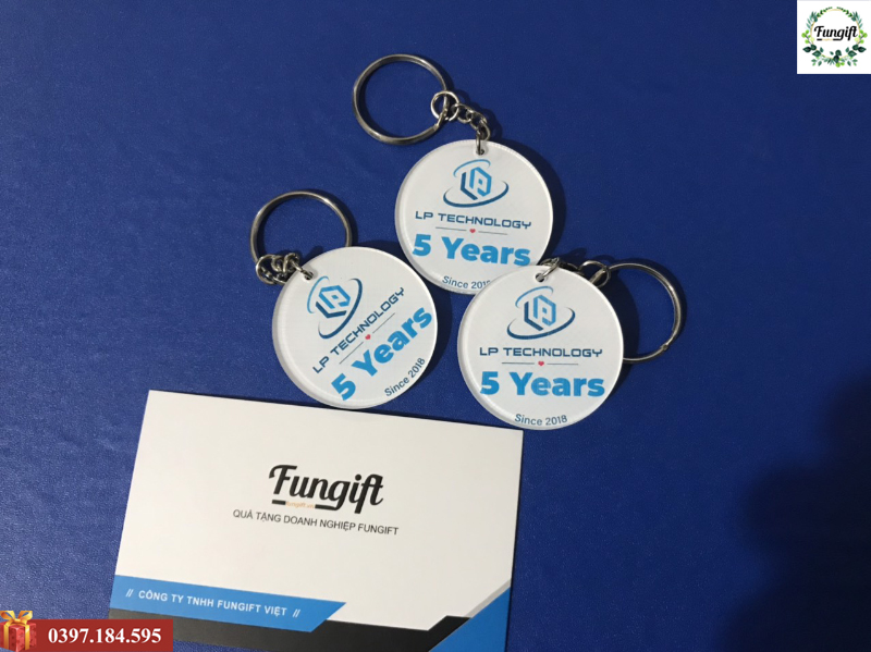 Cơ sở sản xuất móc khóa