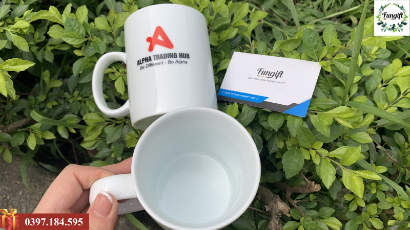 Cốc sứ quà tặng
