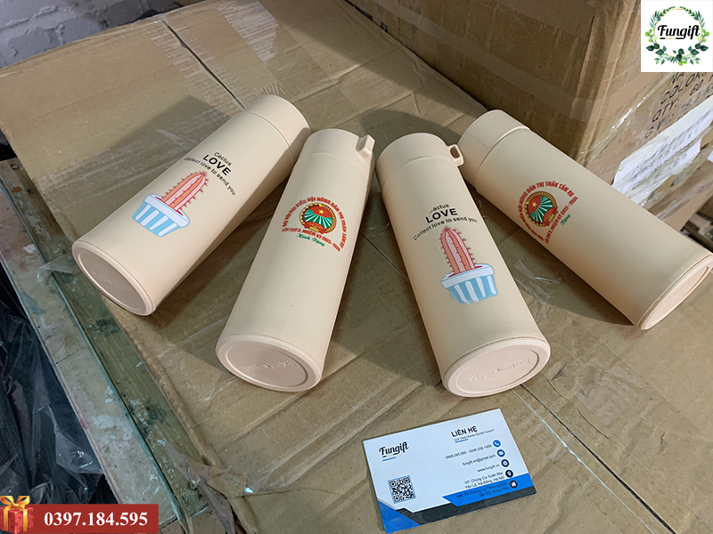 Dịch vụ in logo lên bình nước theo yêu cầu Hà Nội