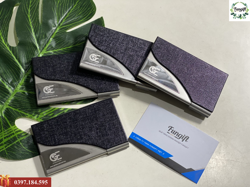 Hộp đựng namecard in khắc logo theo yêu cầu