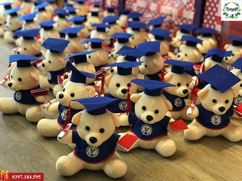 Quà tặng gấu bông tốt nghiệp