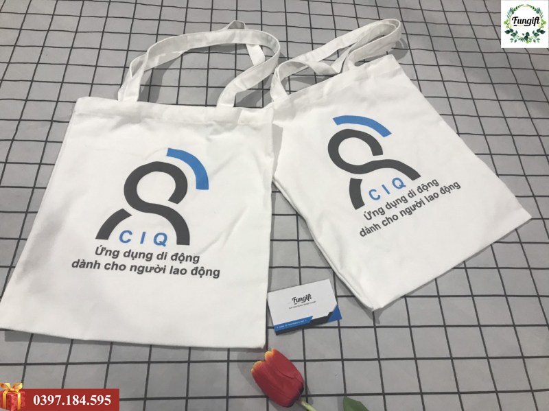 Túi vải canvas in logo làm quà tặng