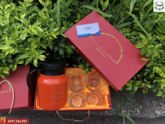 Quà tặng ly thủy tinh
