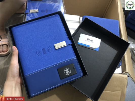 Sổ sạc dự phòng đa năng khắc logo theo yêu cầu