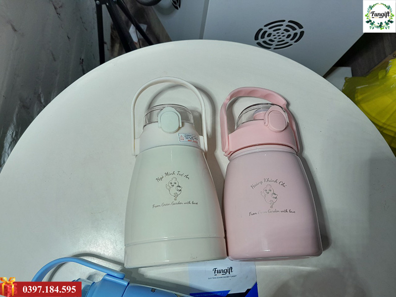 Bình giữ nhiệt khắc tên Hà Nội
