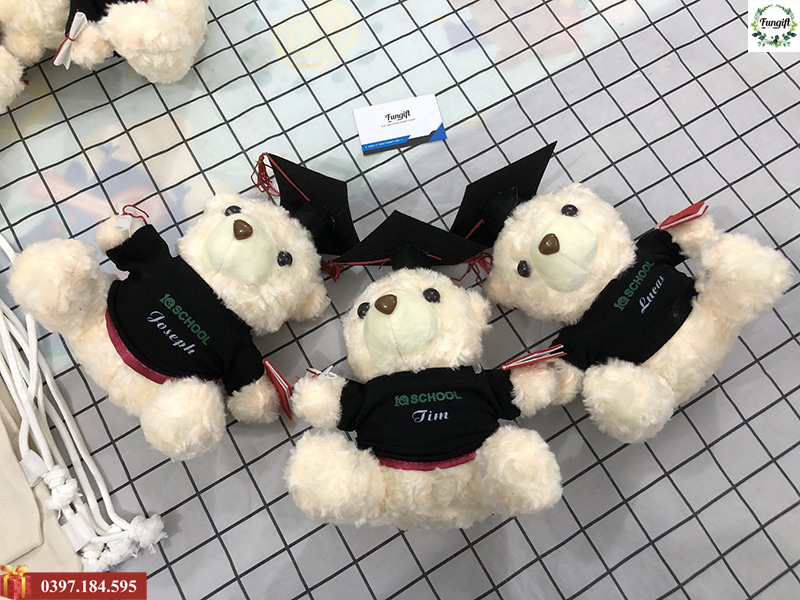 Gấu cử nhân in tên