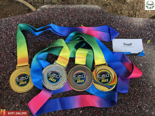 Huy chương thể thao vàng, bạc, đồng