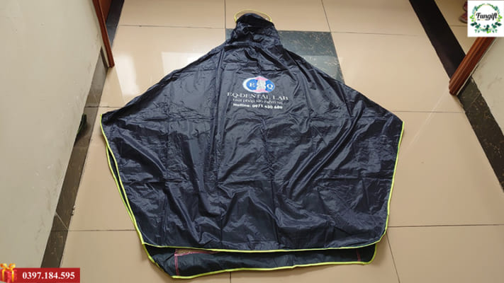 Áo mưa in logo công ty